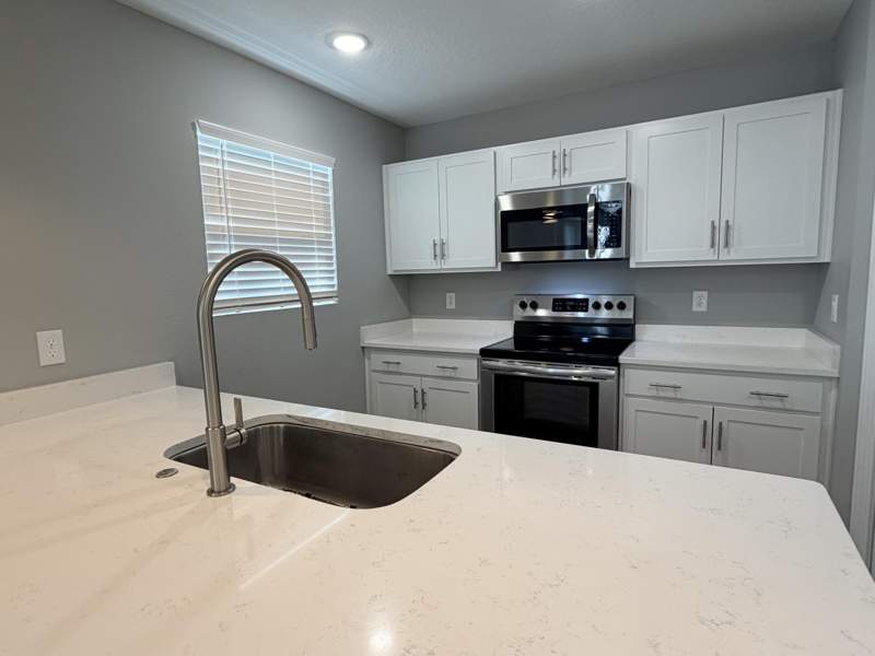4 bedroom Detached Single Family at 4882 Kensington Lane, Partridge Hills, Crestview — photo 2