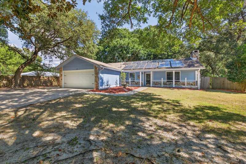 4 bedroom Detached Single Family at 12 Corbin Court, Grand Ridge Ph I Lot 6 Blk C, Niceville — photo 1