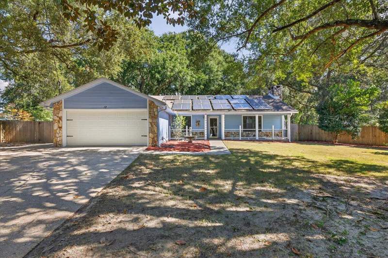 4 bedroom Detached Single Family at 12 Corbin Court, Grand Ridge Ph I Lot 6 Blk C, Niceville — photo 2