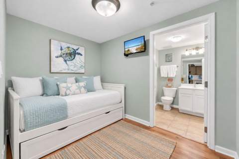 4207 Indian Bayou Trail #2214, Destin FL - photo 15 of 49