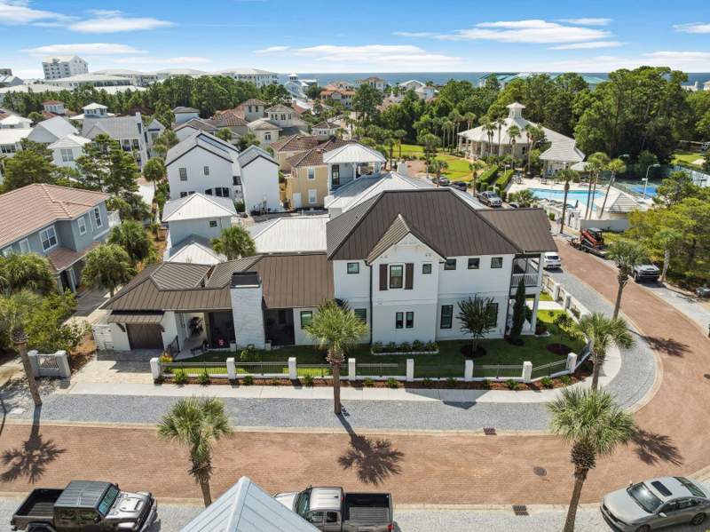 4 bedroom Detached Single Family at 113 White Cliffs Drive, Village Of White Cliffs The, Santa Rosa Beach — photo 3