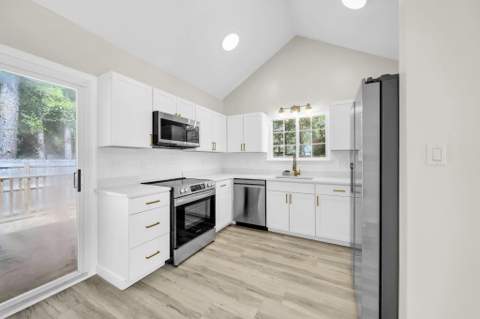 2625 Windsor Lane, Fort Walton Beach FL - photo 9 of 33