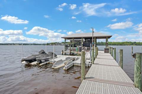 1027 Christy Drive, Niceville FL - photo 13 of 108