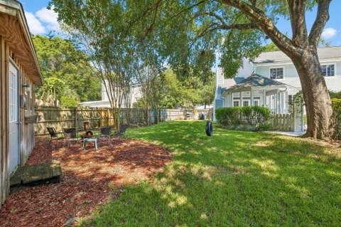 2568 Palm Shores Drive, Shalimar FL - photo 10 of 35