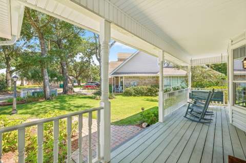 2568 Palm Shores Drive, Shalimar FL - photo 15 of 35
