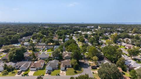 139 Midland Court, Niceville FL - photo 11 of 47