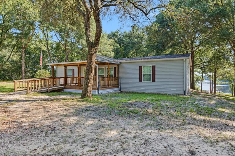 3 bedroom Manufactured Home at 119 Lockney Drive, No Recorded Subdivision, DeFuniak Springs — photo 5