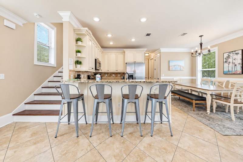 5 bedroom Detached Single Family at 4551 W Grand Key Loop, Villages Of Crystal Beach, Destin — photo 4