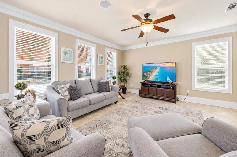 5 bedroom Detached Single Family at 4551 W Grand Key Loop, Villages Of Crystal Beach, Destin — photo 5