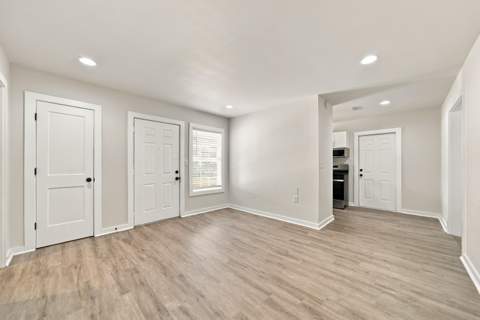 316 SW Hollywood Boulevard, Fort Walton Beach FL - photo 9 of 34