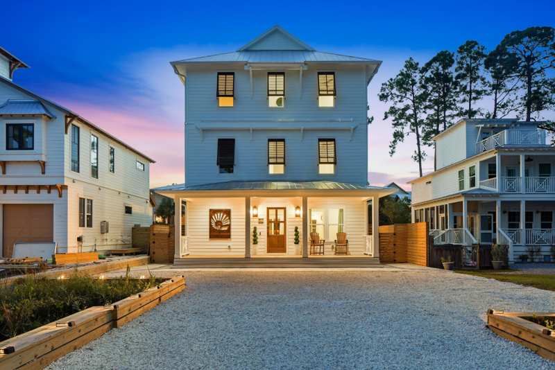 5 bedroom Detached Single Family at 86 S Lake Drive, No Recorded Subdivision, Santa Rosa Beach — photo 1
