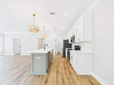 805 S Cedar Avenue, Niceville FL - photo 14 of 29