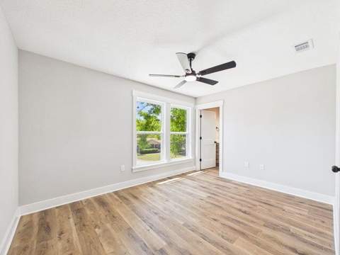 805 S Cedar Avenue, Niceville FL - photo 24 of 29