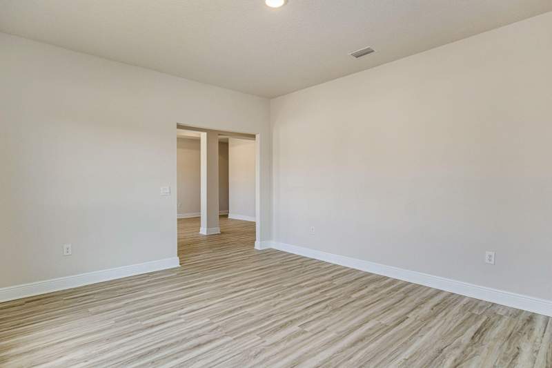 5 bedroom Detached Single Family at 3027 Heritage Plantation Boulevard, Heritage Plantation Phase 2, Laurel Hill — photo 5