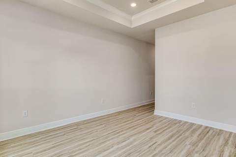 3027 Heritage Plantation Boulevard, Laurel Hill FL - photo 7 of 49