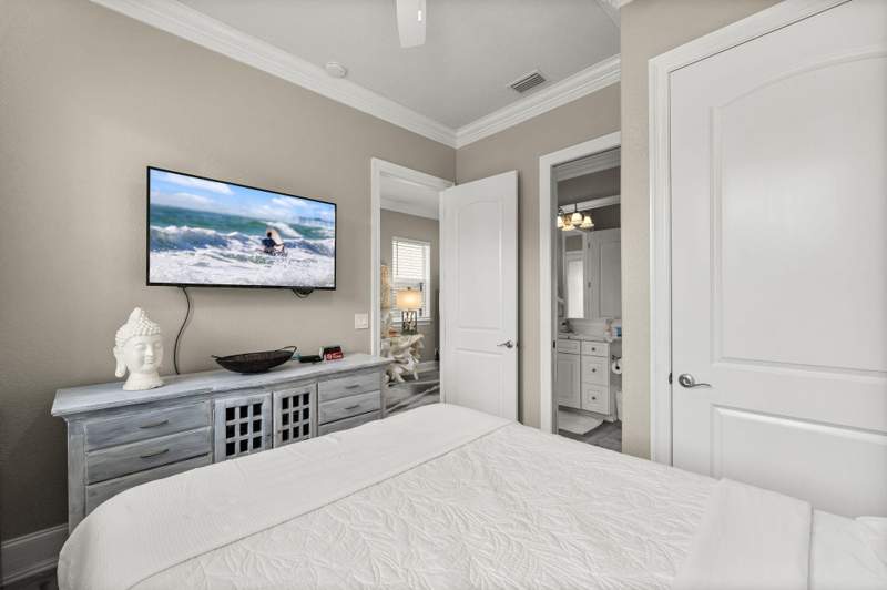 6 bedroom Detached Single Family at 28 Spyglass Drive, Lot 3 Spyglass Villas S/D Together With A 25% Ownership Of Spyglass Dr & Retention Area As Shown On, Miramar Beach — photo 5