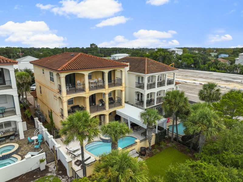 6 bedroom Detached Single Family at 28 Spyglass Drive, Lot 3 Spyglass Villas S/D Together With A 25% Ownership Of Spyglass Dr & Retention Area As Shown On, Miramar Beach — photo 1