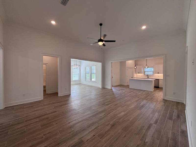 4 bedroom Detached Single Family at 7 E Tweet Street, Hammock Bay - Bird Song, Freeport — photo 5