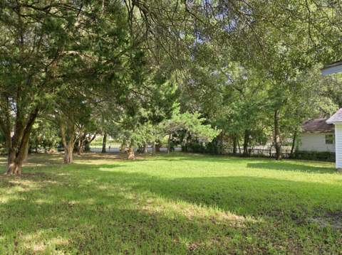 237 SE Brooks Street, Fort Walton Beach FL - photo 10 of 40