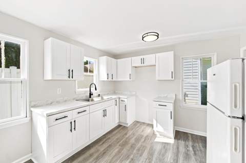 237 SE Brooks Street, Fort Walton Beach FL - photo 20 of 40
