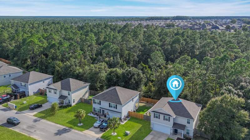4 bedroom Detached Single Family at 4882 Kensington Lane, Partridge Hills, Crestview — photo 3