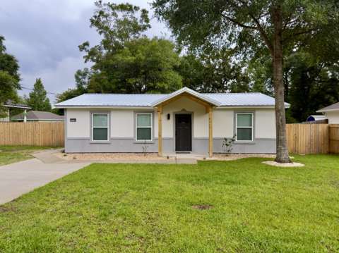 3172 Maple Street, starter home for sale in Crestview