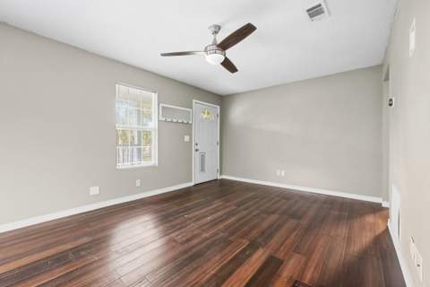 3894 Sunnyside Avenue, Laurel Hill FL - photo 14 of 40