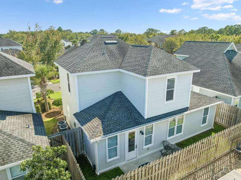 3 bedroom Detached Single Family at 120 Hatton Court, Church Street Village, Santa Rosa Beach — photo 5