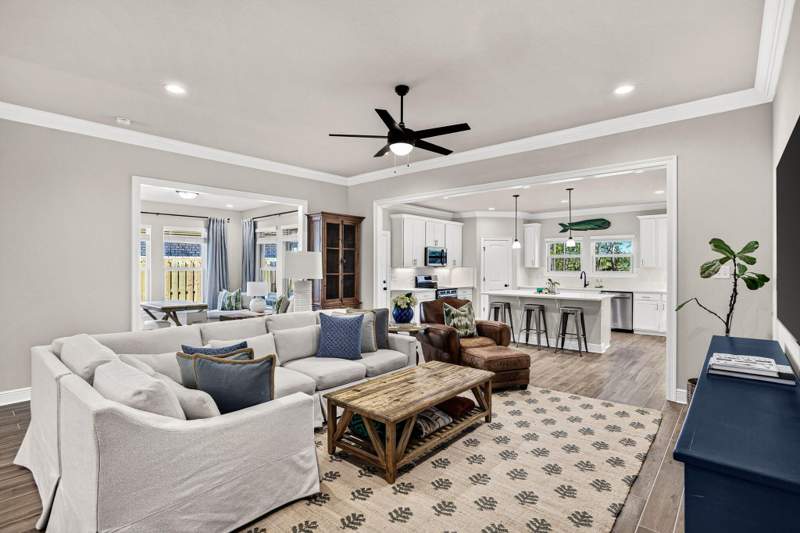 5 bedroom Detached Single Family at 381 Constellation Avenue, Hammock Bay - Starburst, Freeport — photo 4
