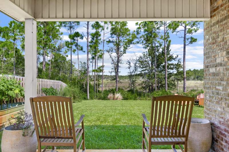 5 bedroom Detached Single Family at 381 Constellation Avenue, Hammock Bay - Starburst, Freeport — photo 5