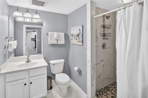 4207 Indian Bayou Trail #21103, Destin FL - photo 20 of 34