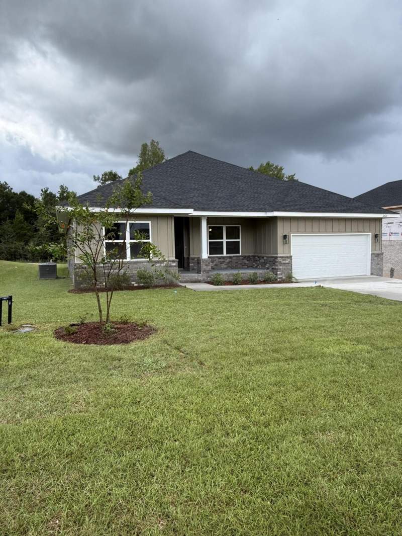4 bedroom Detached Single Family at 2430 Aleia Lane, Brookwood, Crestview — photo 3