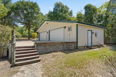 5322 Clint Mason Road, Crestview FL - photo 10 of 67