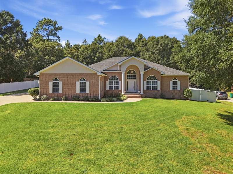 4 bedroom Detached Single Family at 2646 Sorrel Ridge Road, Silver Oaks Ph 1, Crestview — photo 4