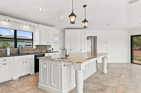757 Seahorse Avenue, Fort Walton Beach FL - photo 17 of 63
