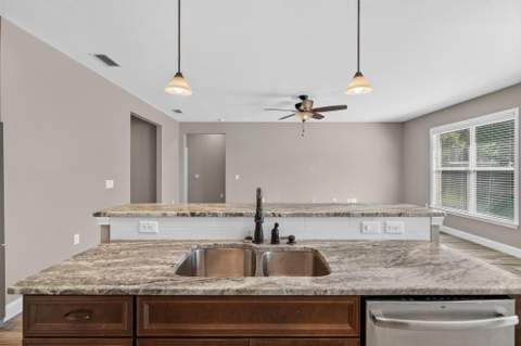 803 Fairview Drive, Fort Walton Beach FL - photo 17 of 48
