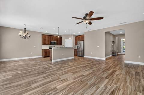 803 Fairview Drive, Fort Walton Beach FL - photo 12 of 48