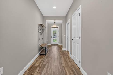 803 Fairview Drive, Fort Walton Beach FL - photo 8 of 48