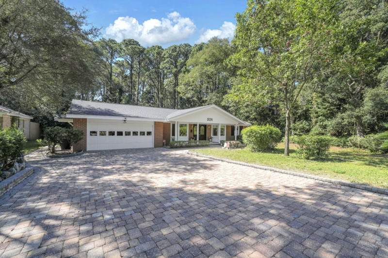 3 bedroom Detached Single Family at 324 NW Lake Drive, Vesta Heights, Fort Walton Beach — photo 4