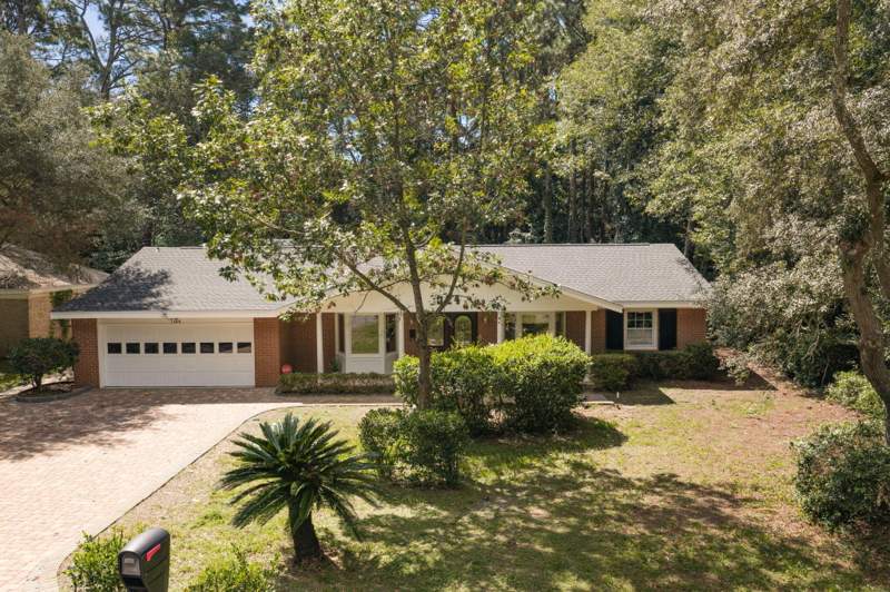 3 bedroom Detached Single Family at 324 NW Lake Drive, Vesta Heights, Fort Walton Beach — photo 3