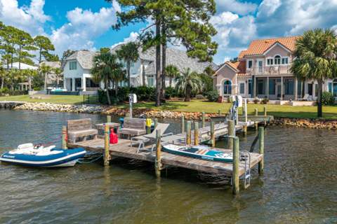 3219 Bay Estates Circle, Miramar Beach FL - photo 11 of 56