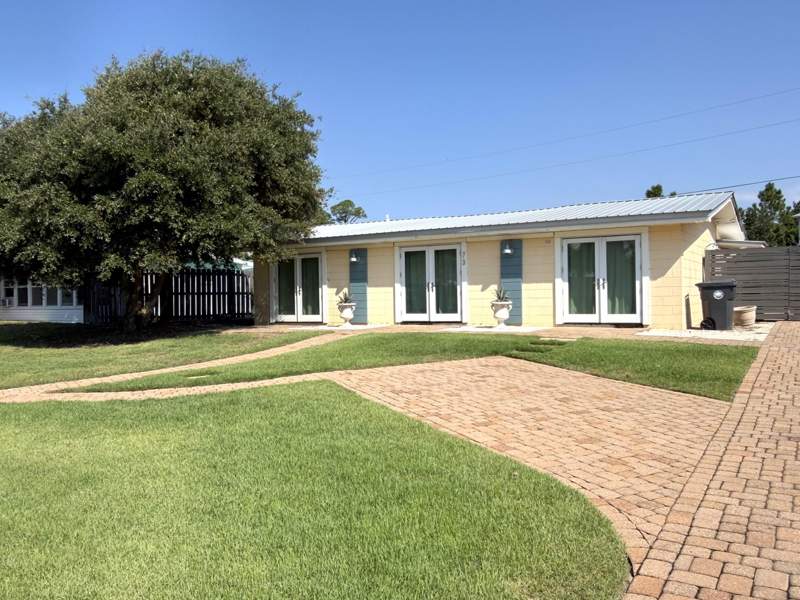 2 bedroom Detached Single Family at 73 E Seahorse Circle, Dune Allen 1st Addn, Santa Rosa Beach — photo 4