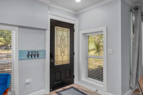 6 NE Bay Court, Fort Walton Beach FL - photo 9 of 75