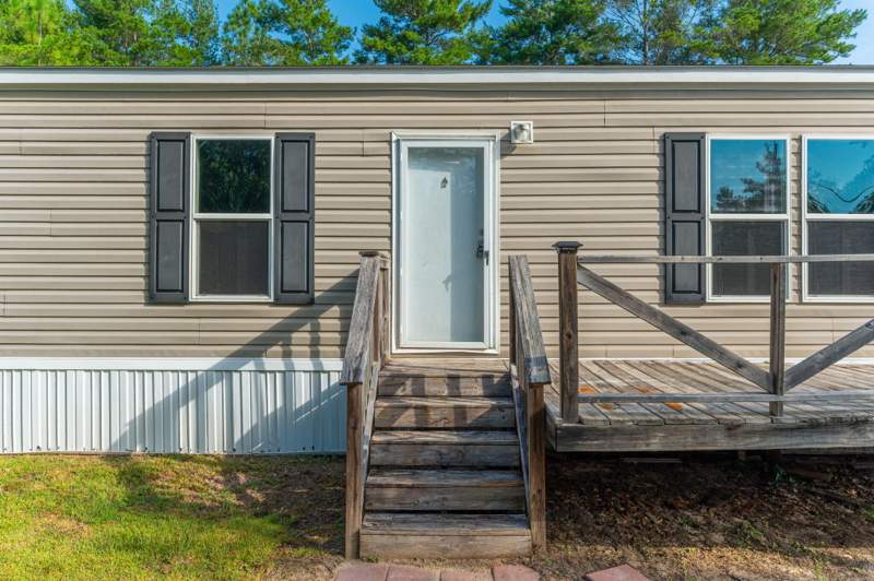 3 bedroom Mobile Home at 5276 Third Avenue, Holley Grove South, Crestview — photo 5