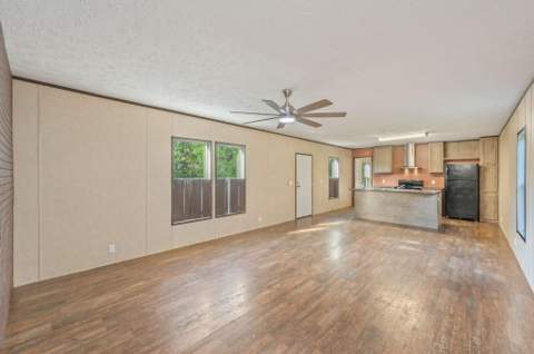 5276 Third Avenue, Crestview FL - photo 9 of 30