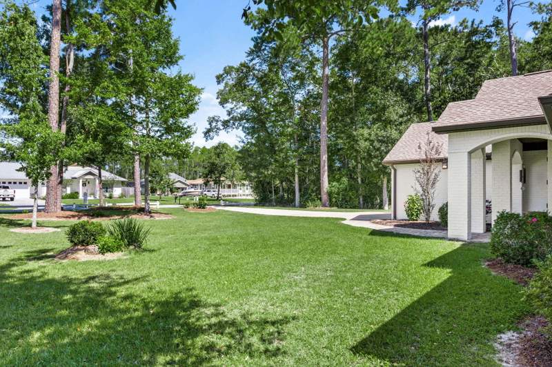 4 bedroom Detached Single Family at 184 Magnolia Drive, Lagrange Shores, Freeport — photo 5