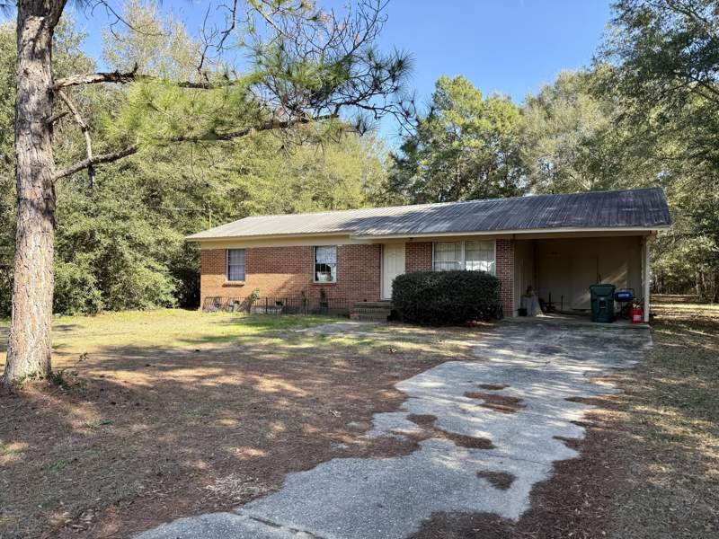 3 bedroom Detached Single Family at 456 Us-331, Lakeview Heights, DeFuniak Springs — photo 2