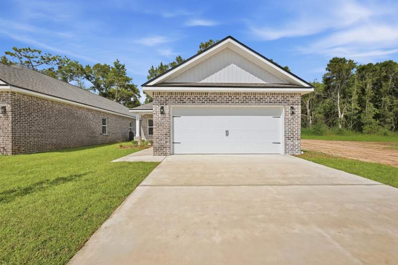 3 bedroom Detached Single Family at 106 Horizon Way, Longview Estates, Crestview — photo 3