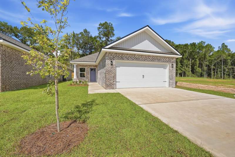3 bedroom Detached Single Family at 106 Horizon Way, Longview Estates, Crestview — photo 4