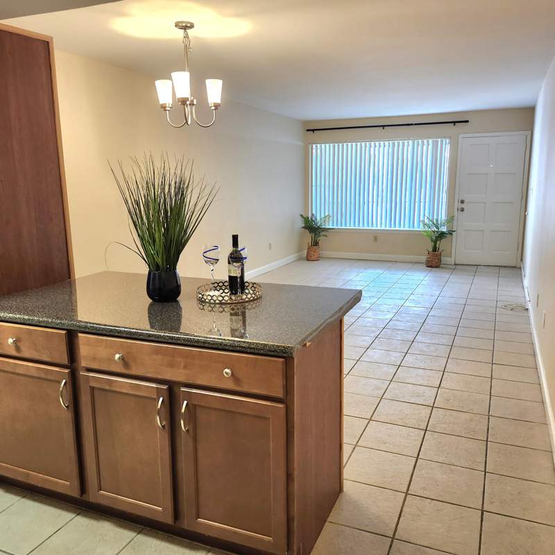 1 bedroom Condominium at 210 Pelham Road #C211, Pier One Condo, Fort Walton Beach — photo 2